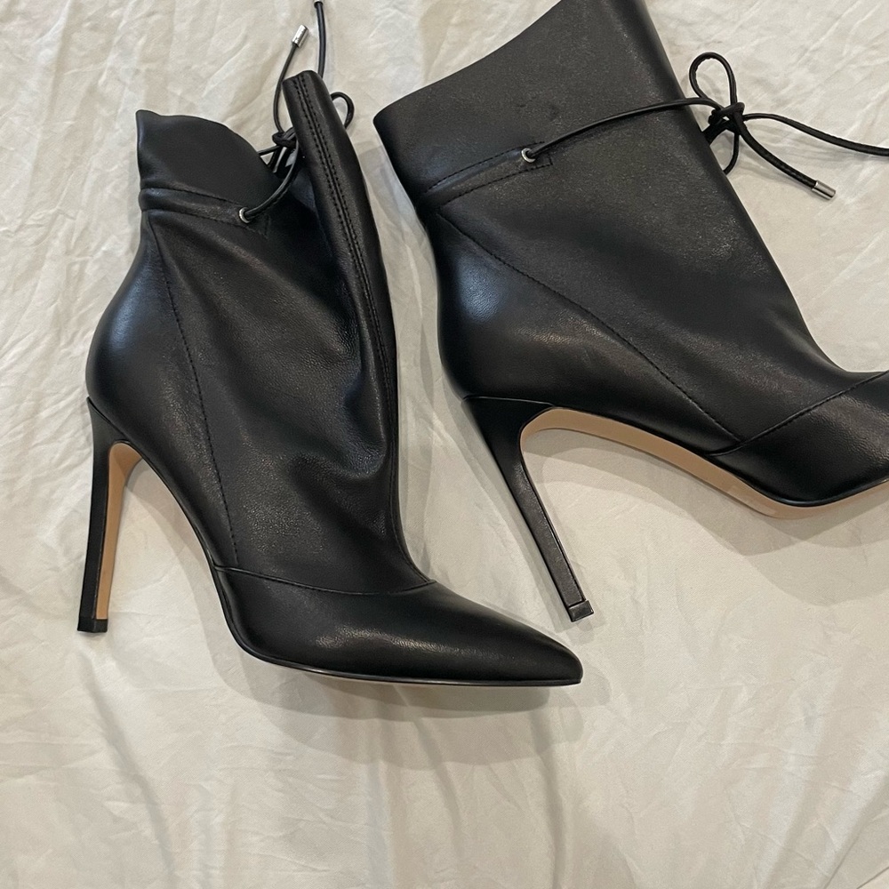 Black Nine West Tirzah Bootie 7.5 Never Worn